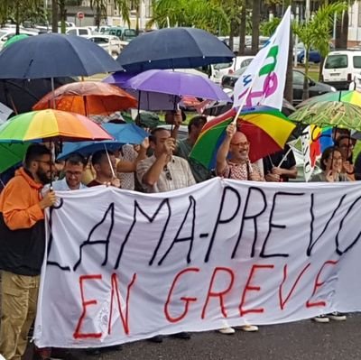 Professeur de sciences physiques et chimiques, secrétaire academique du @SNESGuyane