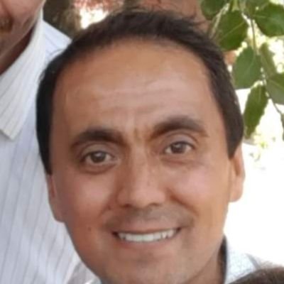 Vengo del Achibueno y de leñadores que llegaron desde el sur...Feliz con Antonia, Cristóbal y mi amada Paulina Puga.
Actu
Busco trabajo en Ventas/ La Serena.