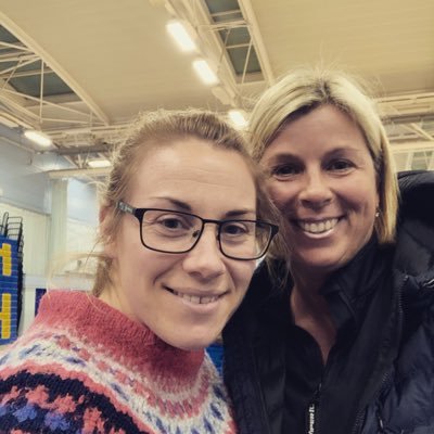 katoldfield88's profile picture. 🐱🐱🐴