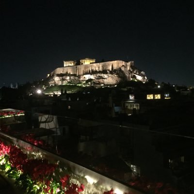 Δεν είμαι υπεύθυνος για τους Following ούτε για τους Followers ίσως ούτε για μένα.
Η λέξη λογοκρισία είναι άγνωστη στα μέρη μου.
Καλώς ήλθατε. Δεν βρίζουμε .