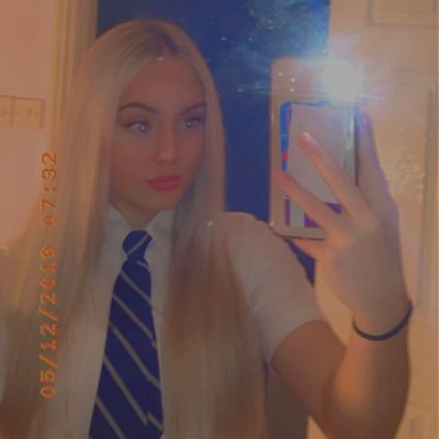 Sarahwaddingt10's profile picture. 