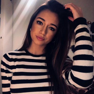 Hey there ! Looking for some fun? Me too! Let's get to know each other on a much more personal level,follow me, I will send a nude photo)
🎀😘🎀