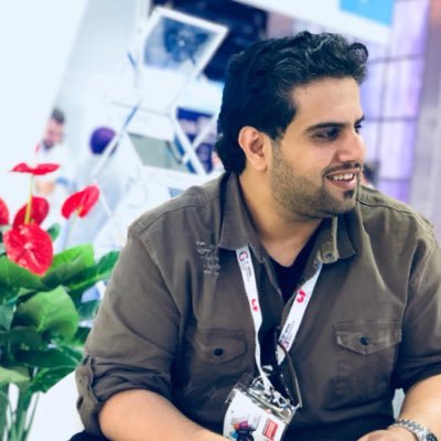 هندسة حاسب آلي، مهتم بتقنية المعلومات والاتصالات