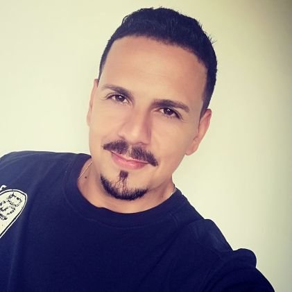 RjLeomarques's profile picture. Você não precisa ser perfeito para ser incrível.