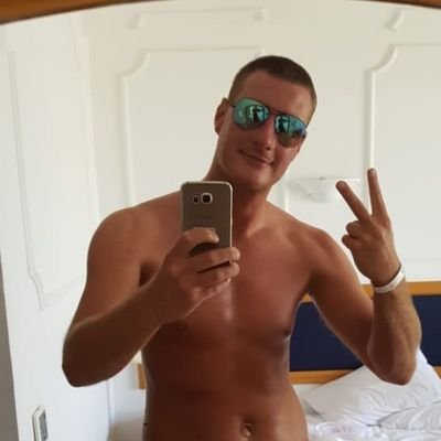 QVick1982's profile picture. 08/15 all the Way