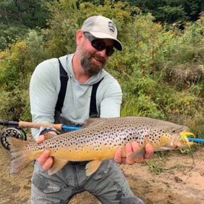 I’m a river hippie trying to make a living doing what I love.....fly fishing, my lab, and the outdoors are my life🤙🏼