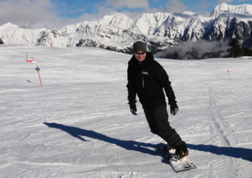 Regional Manager APAC Holmatro | Co-owner/founder TLO Deen, Fire-learning & Eddict | Waterpolo | Travel and explore