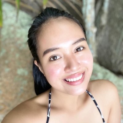 SiclotJoyce's profile picture. In a Relationship with coffee ☕️