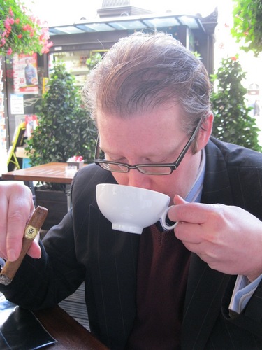 asiplease's profile picture. Today I tweeted nothing. Doesn't matter.