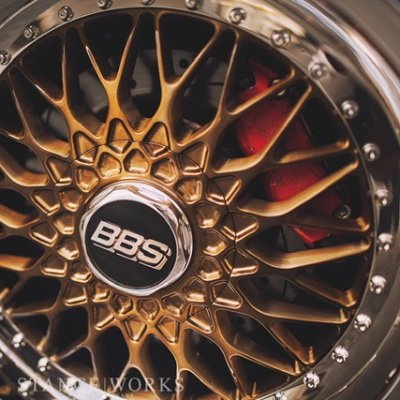 Andy21368048's profile picture. 