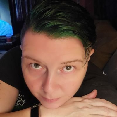 inconnuvessel's profile picture. A kiss is a lovely trick designed by nature to stop speech when words become superfluous.

Ingrid Bergman