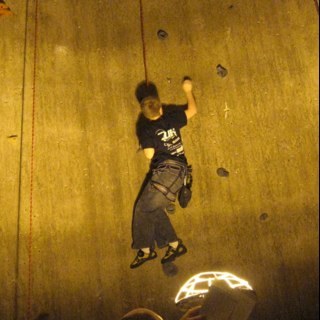 isaacfridel's profile picture. 