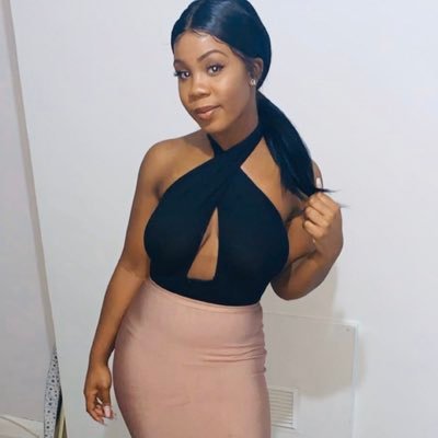 RiishaB's profile picture. Starve your distractions and feed your focus💫