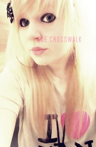 zoeCrosswalk's profile picture. 