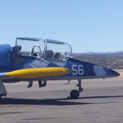 リーマンしながら飛行機５機のオーナー。乗り物免許マニア。取得済免許：飛行機、ヘリ、小型船舶（フルビット）、ヨット、PADI、大型二輪、大型大特牽引。ジェット練習機L39限定解除訓練中。元軍用フライトシミュレーター屋。 #航空機売買 #アクロバット #パイロット #レトロゲーム #ブロックチェーン #自動運転車 #水上機