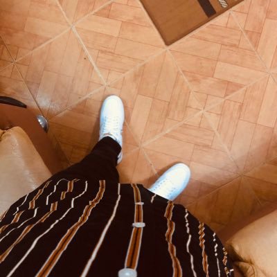 phikayomee's profile picture. A student.Sees the need to always improve. |Child of God|instrumentalist|writer|Graphic designer CAUTION⚠️ You might find Joy here!!