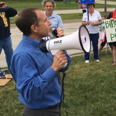 Health policy wonk, advocate, and reformer. Working to make Missouri healthier. Still not from around here.