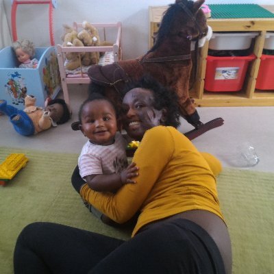 Dieses Foto entstand im kinderschutzbund bei den begleiteten umgang alle zwei bis drei Wochen kontakte für zwei stunden. Seit 22.1.19 bis jetzt 12 Stunden!