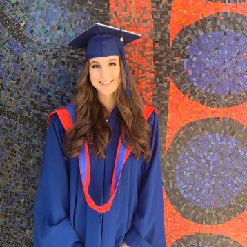 taylorlundi11's profile picture. 