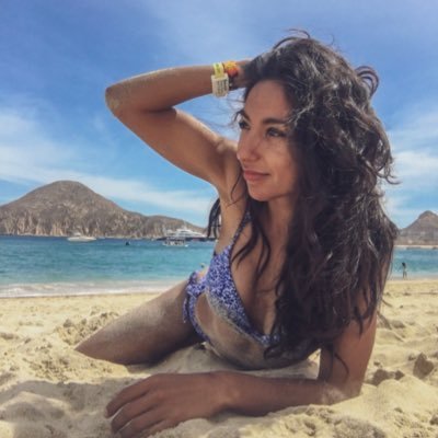 arelyvianeypv's profile picture. 😁