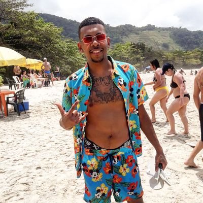 THE BEST !! #CRIOLO BEACH !! 2.3 YEARS 😎 !!MADE IN RJ 🇧🇷 BRASIL🌴🏖😍 !! JUNDIAÍ CITY - SP 🌎 #011 SAMBA É A MINHA RAIZ** 🍻🍺 ON-LINE