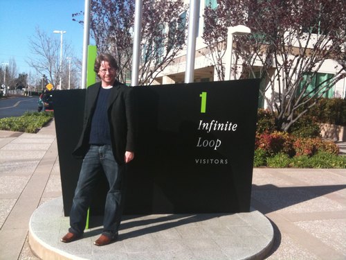 ThomasWHey's profile picture. I teach politics.  I like archaeology.  I'm a football nut.  I'm a nerd who likes gadgets.  I'm a foodie.  Expect to see that stuff on here.