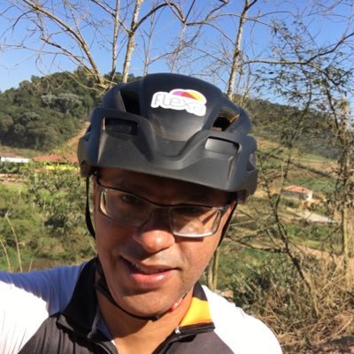 Brasil acima de tudo, Deus acima de todos.