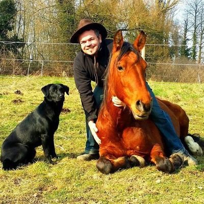 Ich sammle Informationen, prüfe und teile.
Ich mach Andere erfolgreich und bin es dadurch selbst.
Ich lebe und erlebe.
Pflücke das Leben!