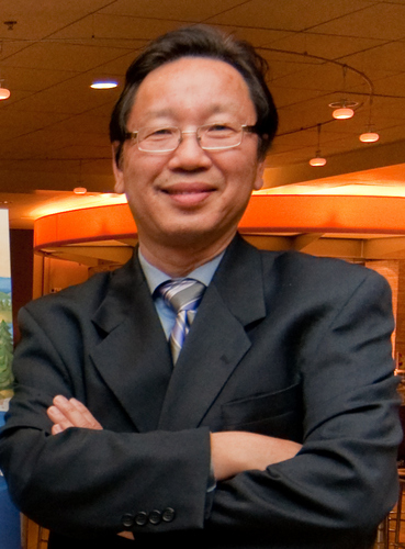 Ken Toong is the Executive Director of University of Massachusetts Amherst Auxiliary Enterprises (AE).
