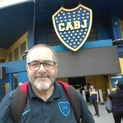 Socio Activo de C.A.B.J. 💙💛💙 De la tierra de los vientos, Patagonia Argentina.
#Roman el ultimo #10 
#DeLaBomboneraNoNosVamos