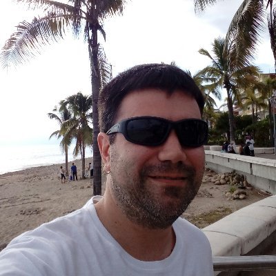 SebastianRampi's profile picture. Actor (en el escenario de la vida). Cinéfilo. Abogado. Ex 4 rústico, pero voluntarioso. Enemigo del zurdaje y de los zurdos de mierda.