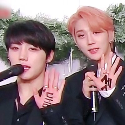 JJ_8255's profile picture. 골든차일드 #장준 + #주찬 GIF | fan account.