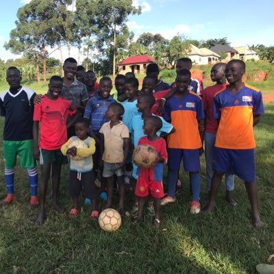 I am a Christian, I love God, love helping orphans, needy and homeless kids. Twitter account for Eddie soccer academy and St Martin Percoto Fc⚽️⚽️⚽️.