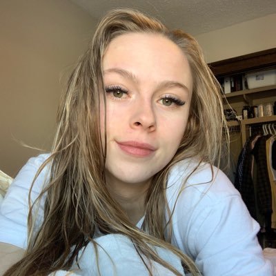 ashleythomsonn's profile picture. just here for the laughs