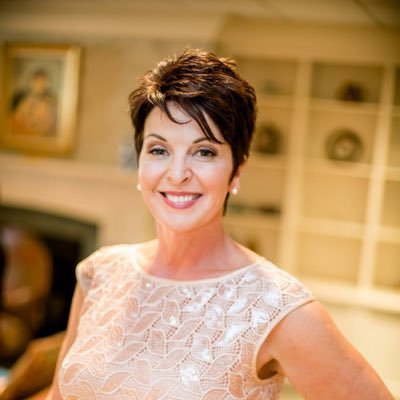 lisa_safran's profile picture. 