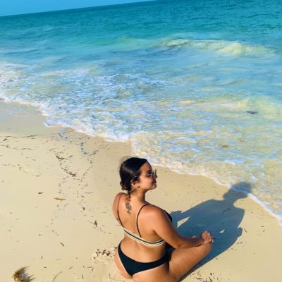 Flor_Bassi's profile picture. Odontóloga.