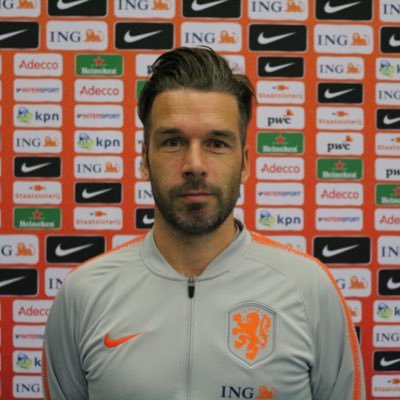 Number 1 online goalkeeper specialist. Ex futsal international. Goalkeeper coach at KNVB