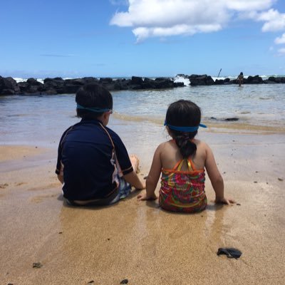 llsol2002's profile picture. 