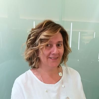 ElenaIb2's profile picture. Profesora de Matemáticas