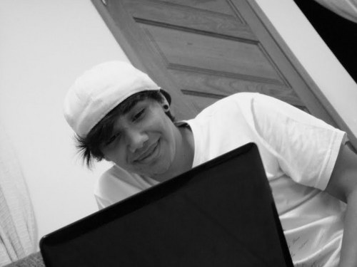 EU :D
