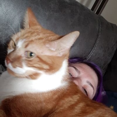 JanelleFeltz5's profile picture. Yes, my entire personality is based around ✨️Halloween✨️                                                             

~VERY EXTRA~ FMUOASL~♎~