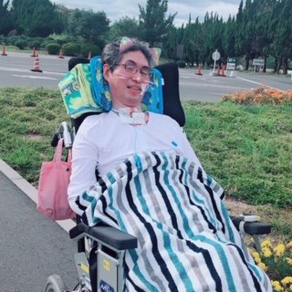 mark10als's profile picture. 難病の筋萎縮性側索硬化症（ALS)を患っていますが、のほほんと生きています。読書（主にチャンバラ・推理小説・SF・ファンタジー）とプログラミングが好きです。こんな私が生きられる日本が好きで誇りを持っています。韓国のウリナラファンタジーの歴史と反日の教育は嫌いですが、一部のドラマはフィクションとしては面白いと思います。