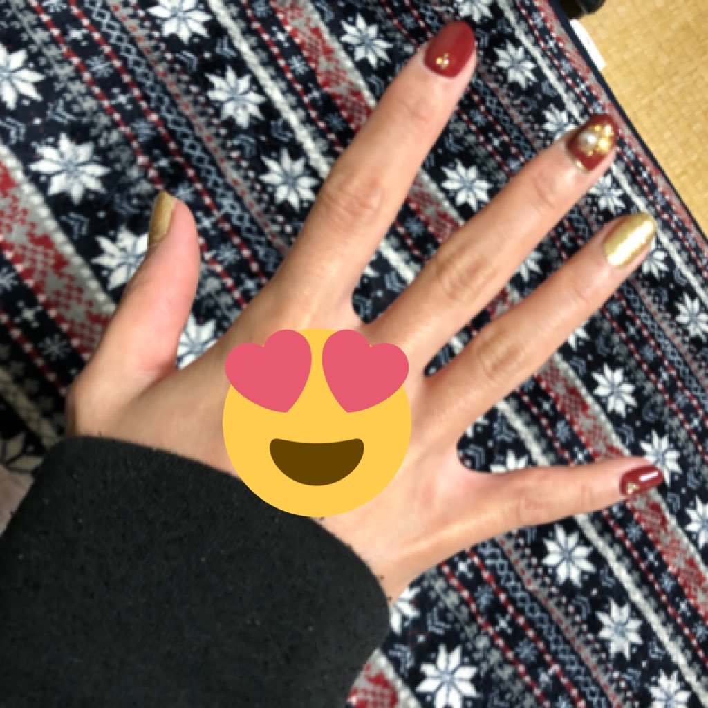 yuria19961225's profile picture. ネイルのデザインを紹介してもらいたいアカウントです！オススメのデザインがあれば紹介して下さい！