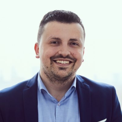 Sr. Solutions Architect @awscloud. Tweets in Dutch, English and Bosnian. Thoughts and opinions are my own.