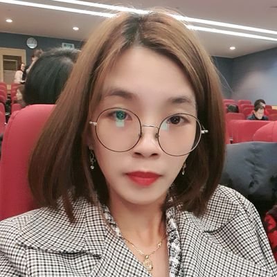 Rzns7OxLsFsOfVf's profile picture. 현대해상 한효정이라고합니다