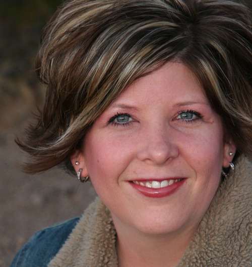 emilyh2os's profile picture. 