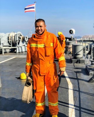ประวัติไม่ดี
Navy ๖๐
ตะหานน้ำ