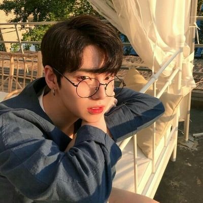 North__star651's profile picture. สวัสดีค้าบบ.เค้าชื่อ ดาวเหนือนะ เรียก ดาวเหนือ ไม่ถนัดมาเรียก ที่รักก็ได้นะ ❤   💫
👉@_specialtime 👈เฮียเค้าเอง โสดมั้งลองถามดูสิ555😁😁😆 #impsycho