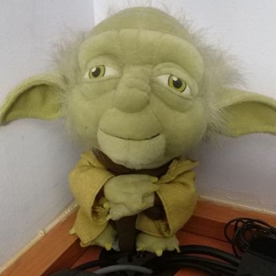 Dpapercraftblog's profile picture. Comida, frikadas, lego y camisetas molonas