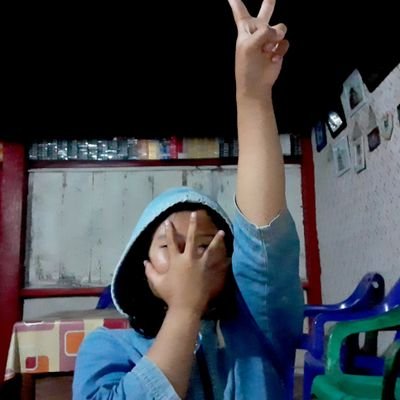 SahidaTsn's profile picture. #Sahidatsn

😵Salam_literasi❤
☠Ipss⭐